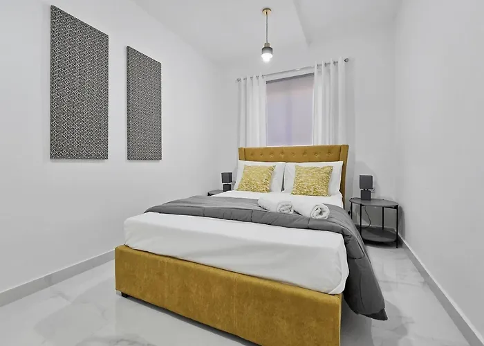 Appartement Saphire No 6 *